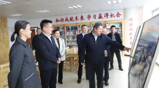 中交集团与青海918博天堂集团集团座谈交流共探合作方向